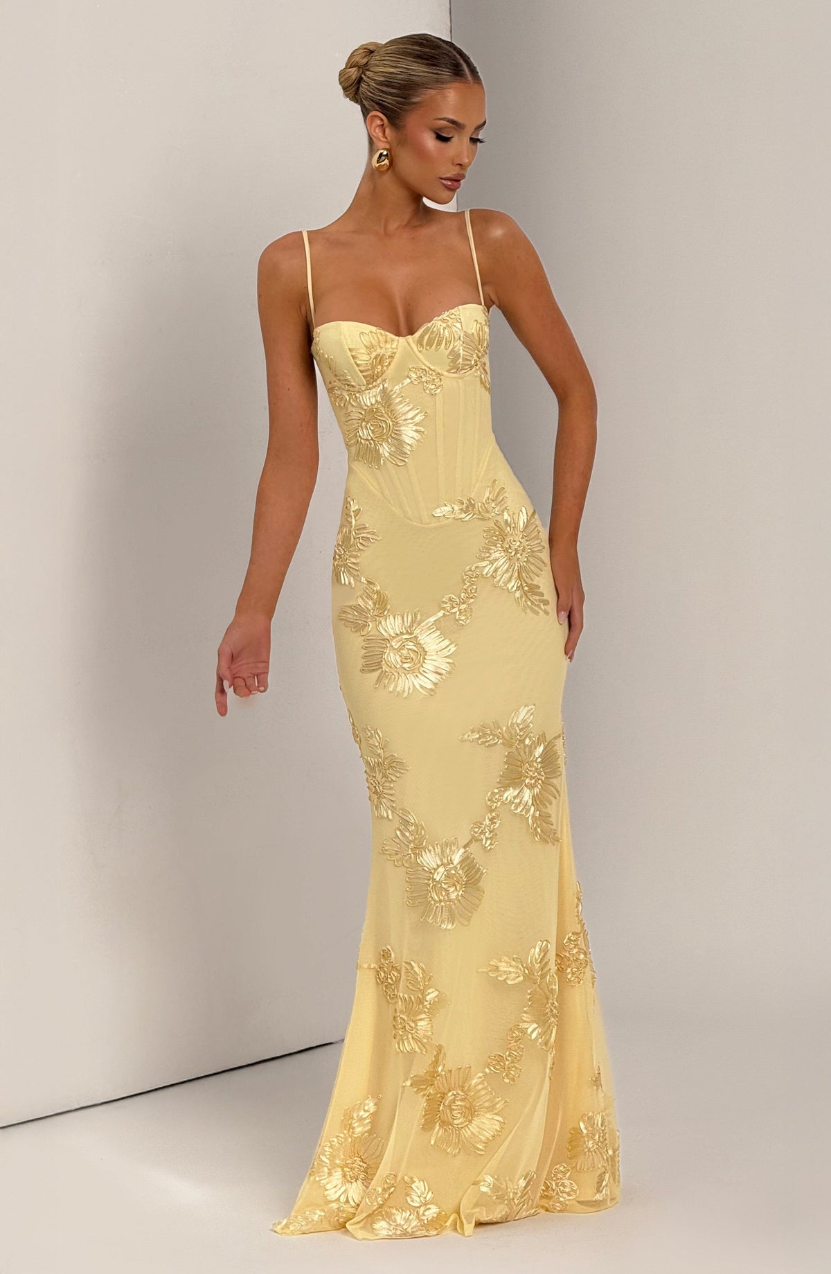 Vestido Largo · Lentejuelas Floral