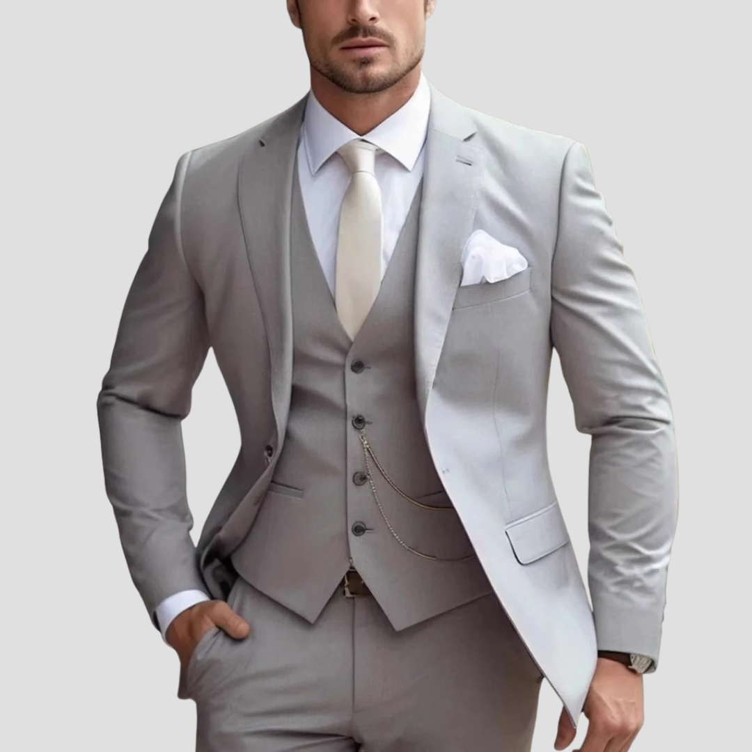 Traje de Tres Piezas · Slim Fit