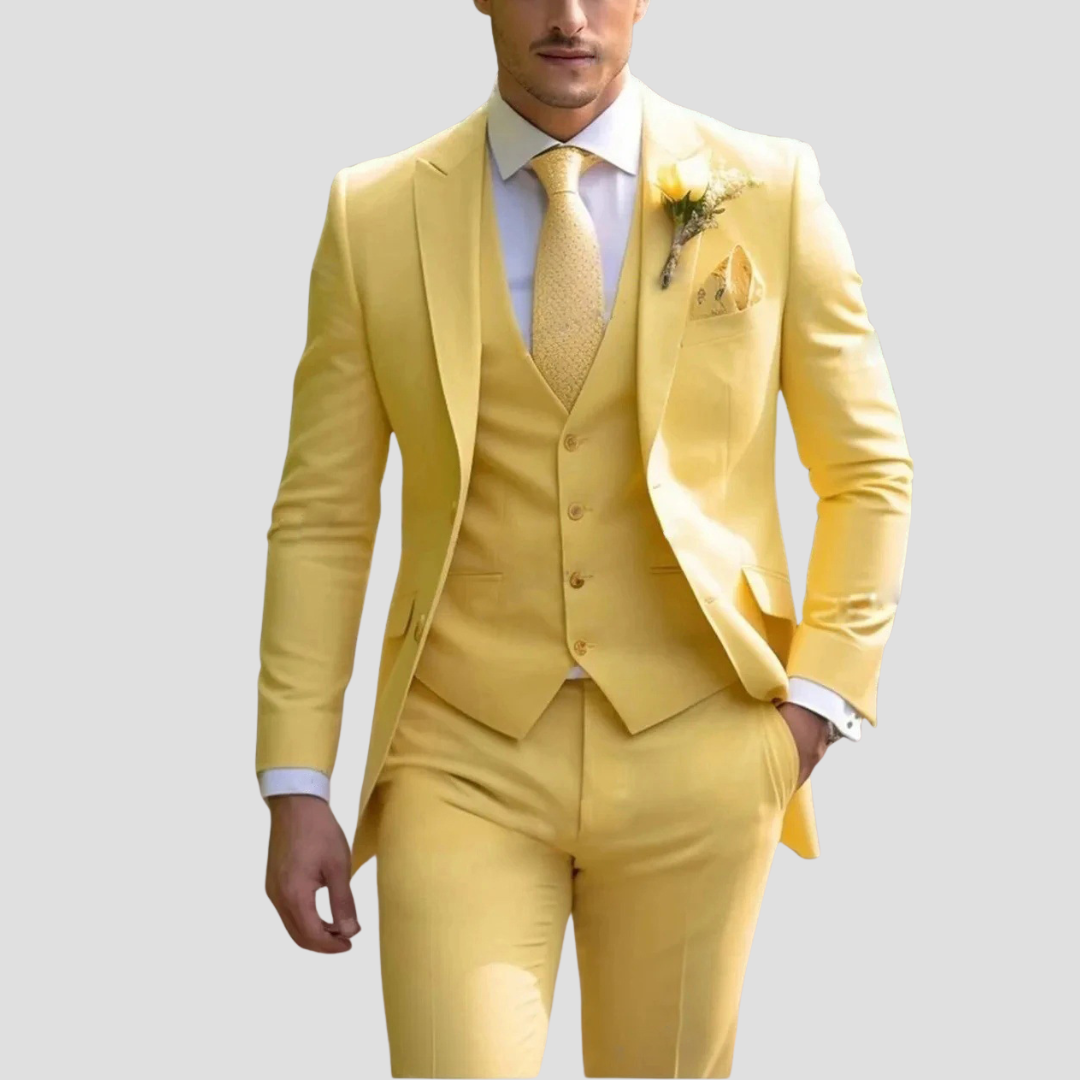 Traje de Tres Piezas · Slim Fit
