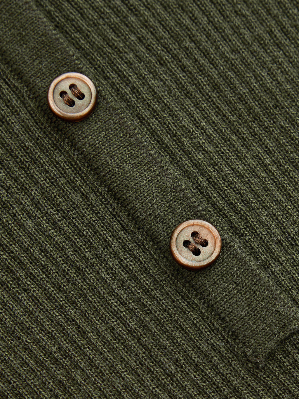 Contraste cuello Ribbed Henley Top