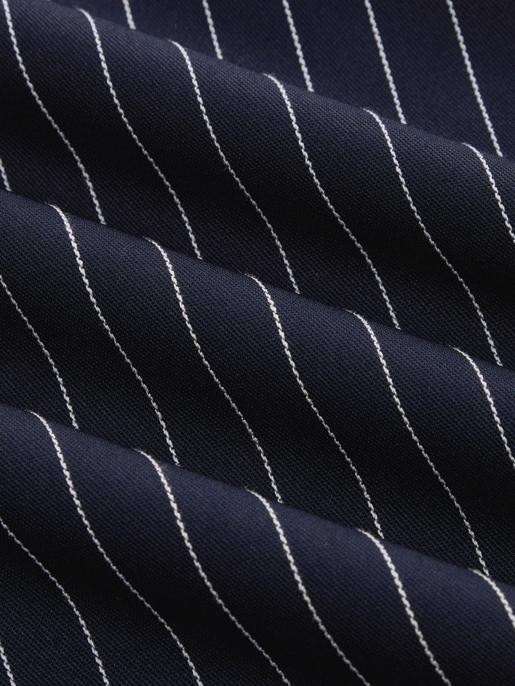 Pinstripe Lazo-Tie Blazer mini Falda Dos Piezas Set