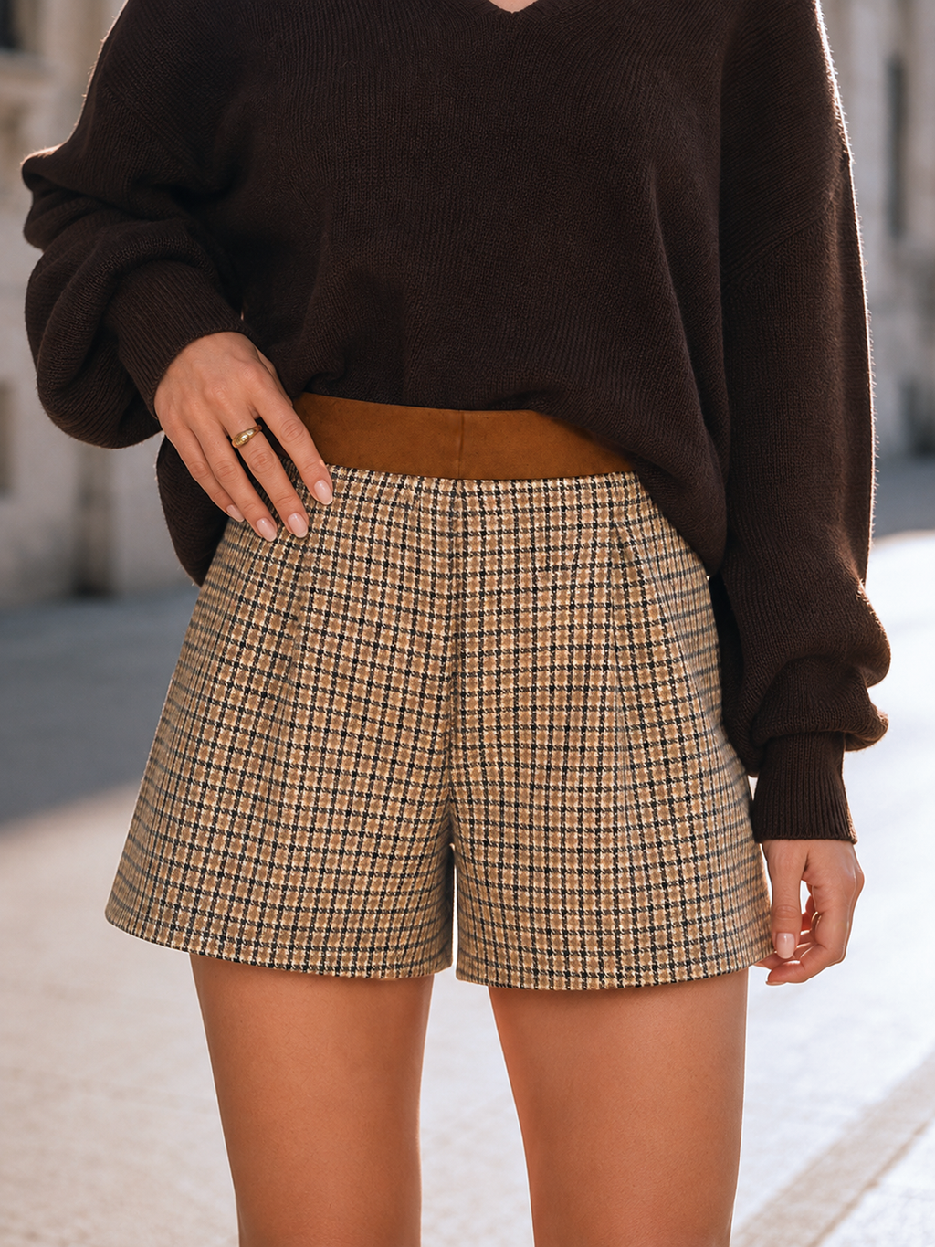 Faux Ante Waistband Plisado Houndstooth Shorts