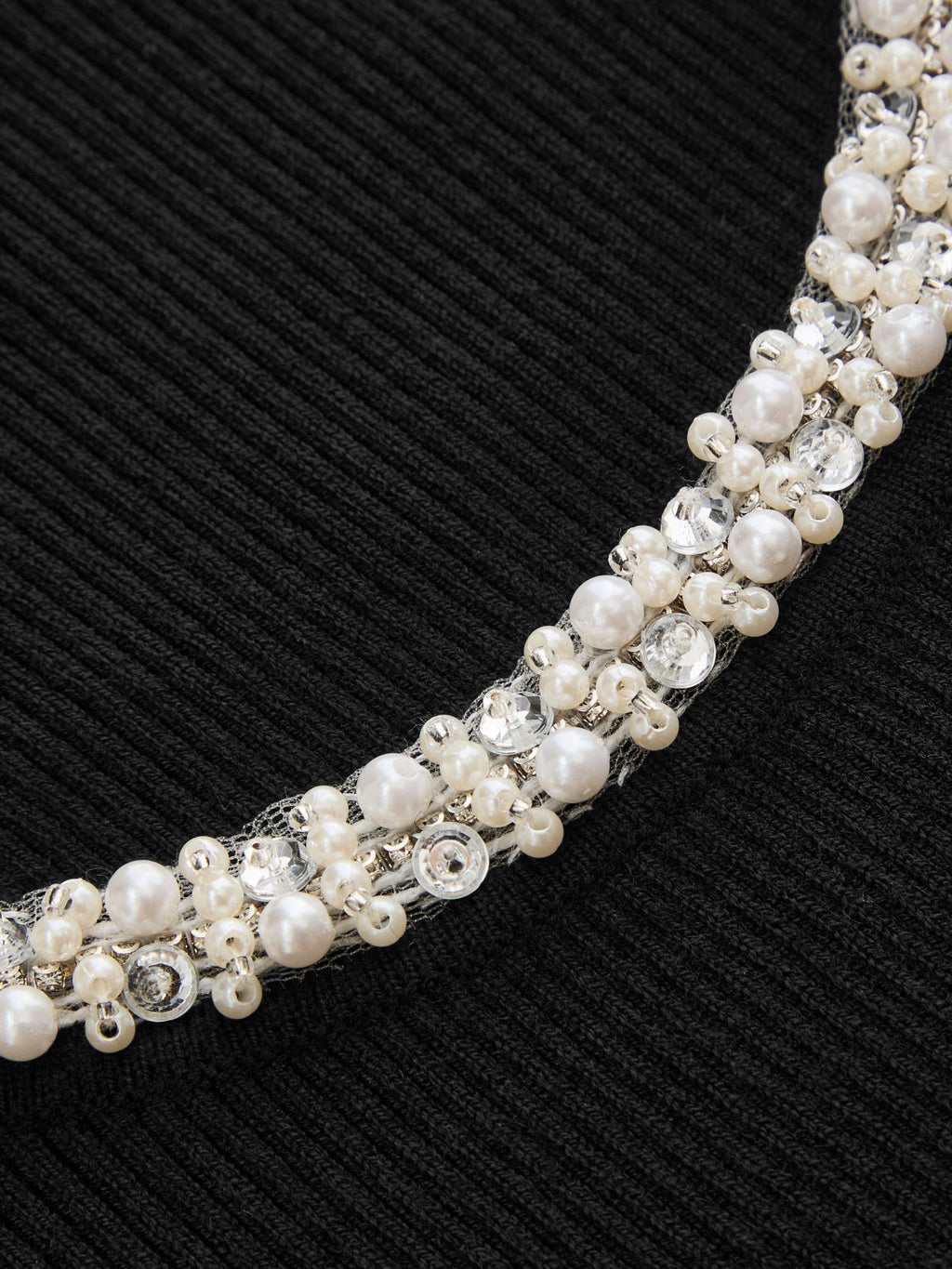Pearl-Beaded U-cuello Mezcla de Lana Punto Top