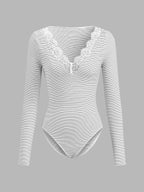 Rayas Encaje Escote V Manga Larga Body