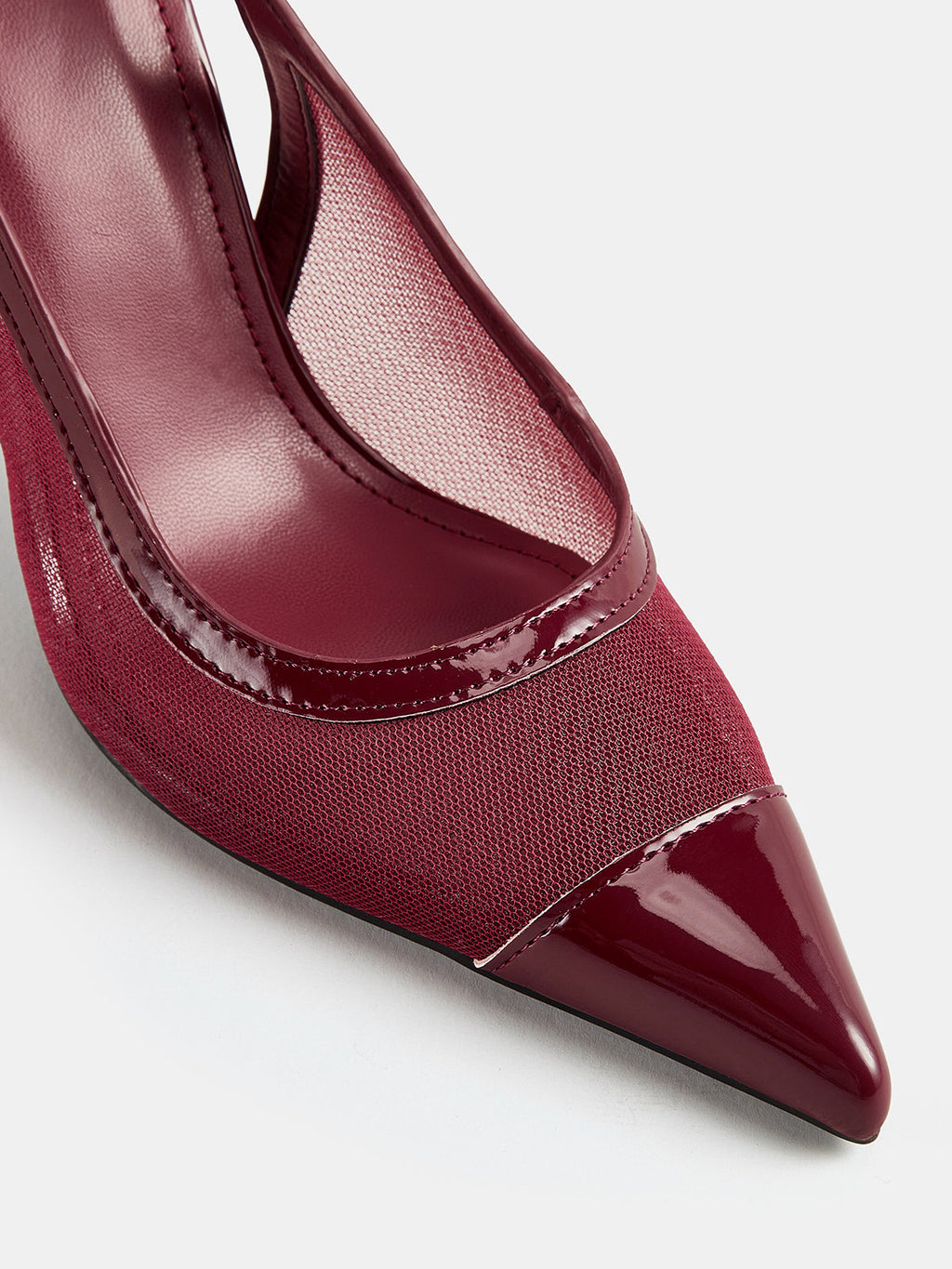 Chain malla Pointed Toe Slingback Pumps