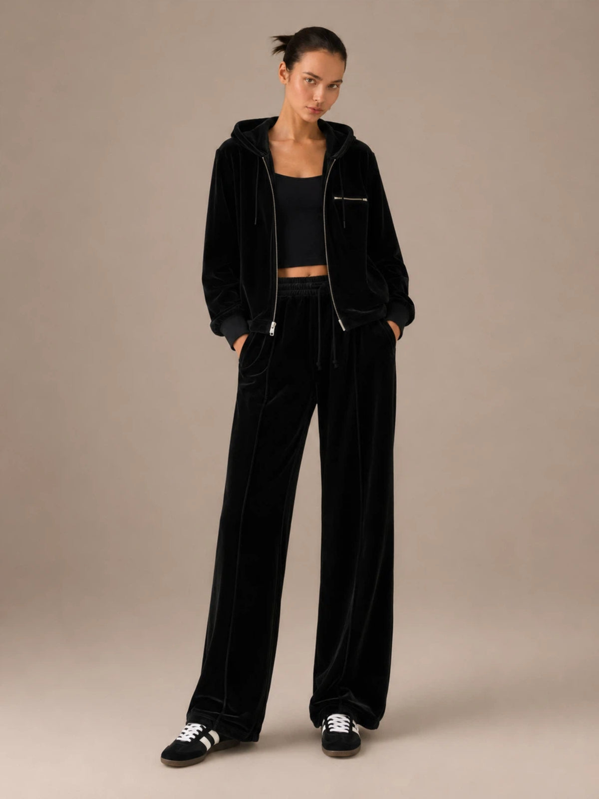 Velour Hooded Chaqueta & Drawstring Pantalón Set