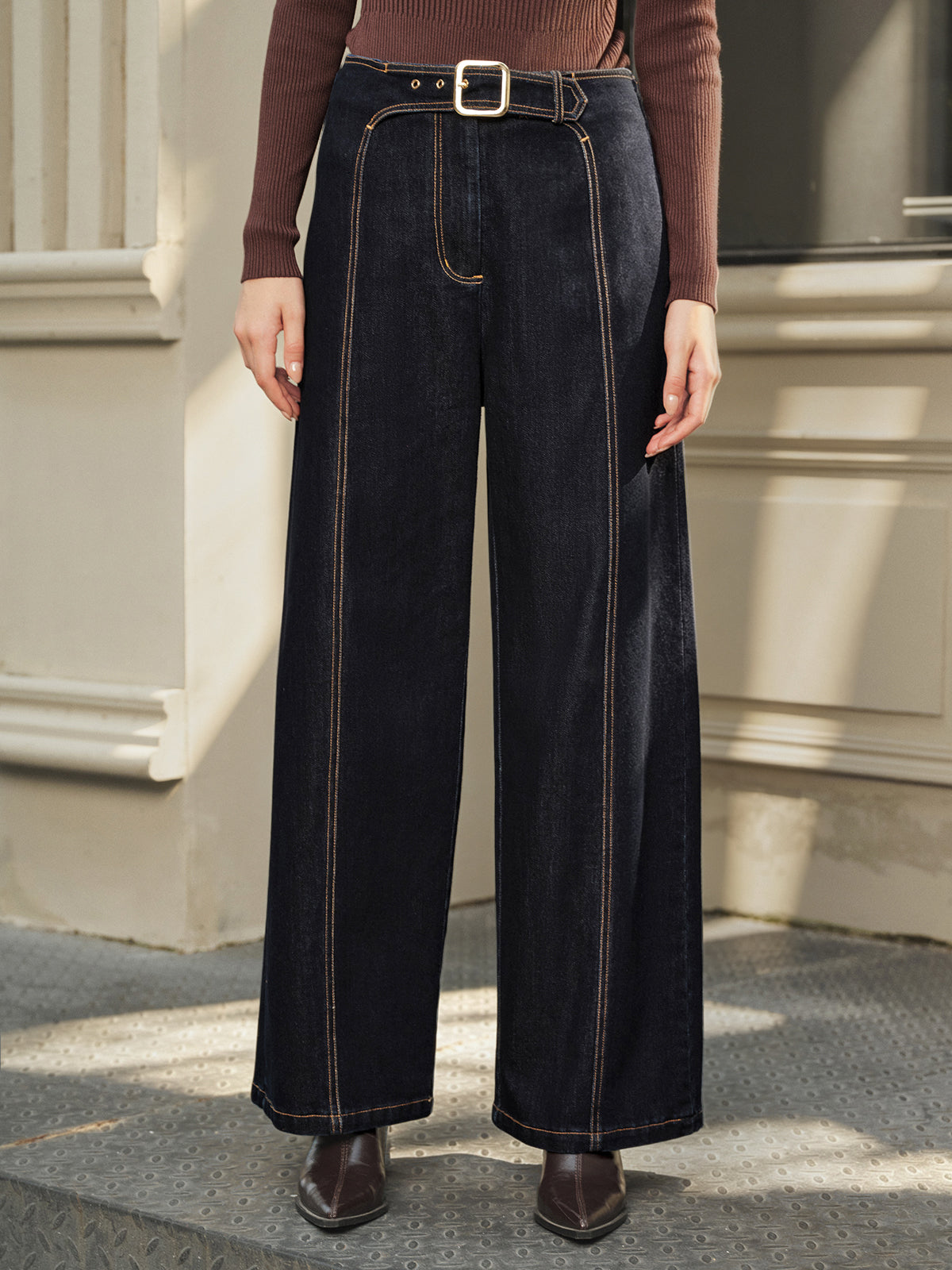 Contraste-Stitch Hebilla Detalle Pierna Ancha Jeans