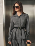 Con Cinturón Pinstripe Peplum Camisa
