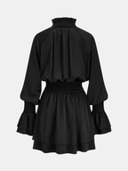 Tiered Ruffled Smocked Satinado Minivestido