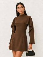 Alto cuello Capa-Volantes Corte A Vestido