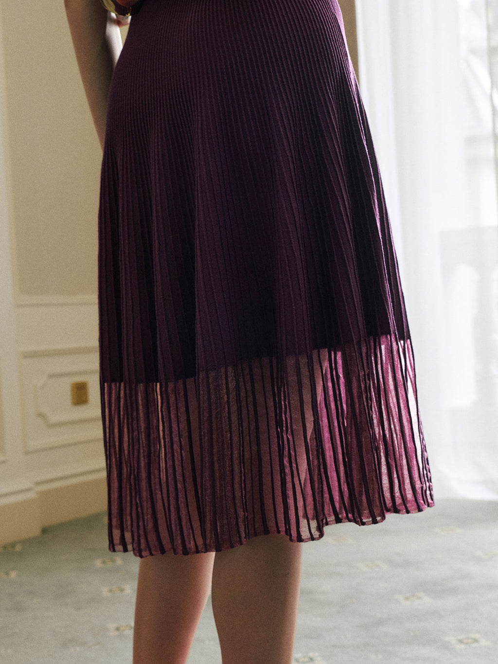 Vestido Canalé con Bajo Transparente