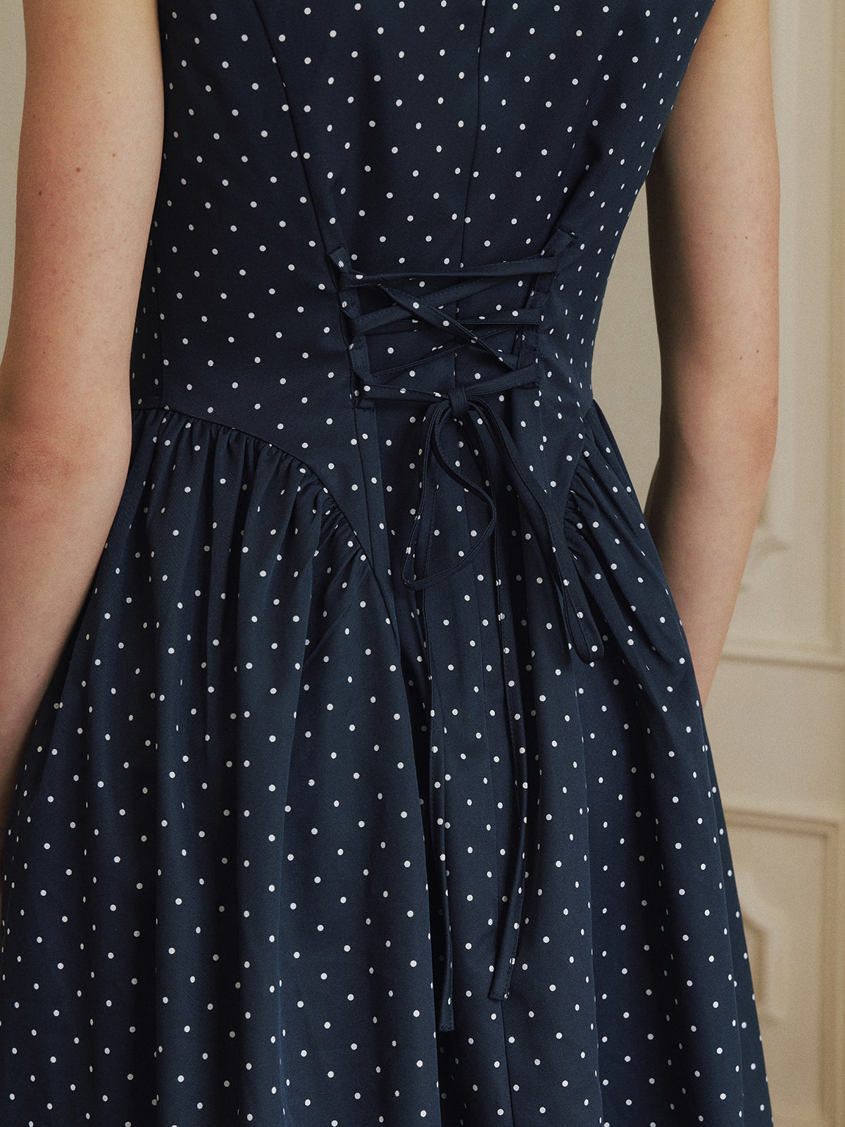 Vestido Midi de Lunares
