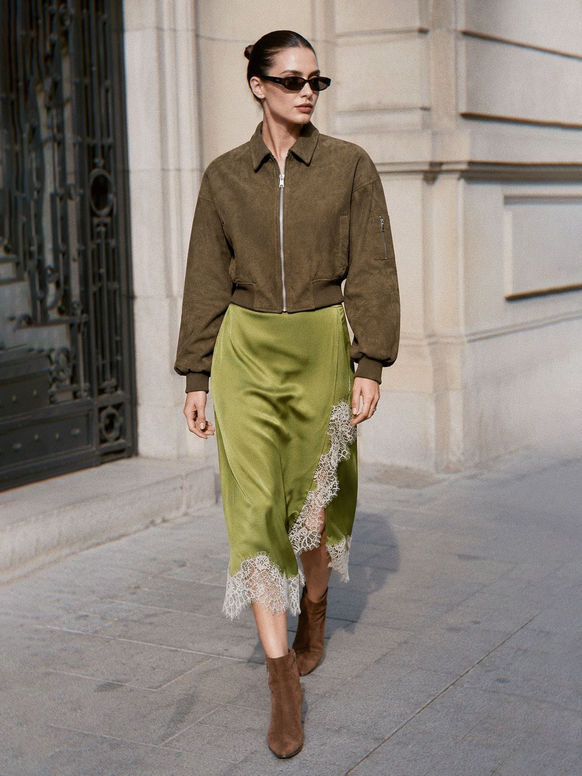 Faux-Ante Cropped Zip-Up Bomber Chaqueta