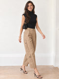 Barrel-Fit Multi-Pocket Cargo Jeans
