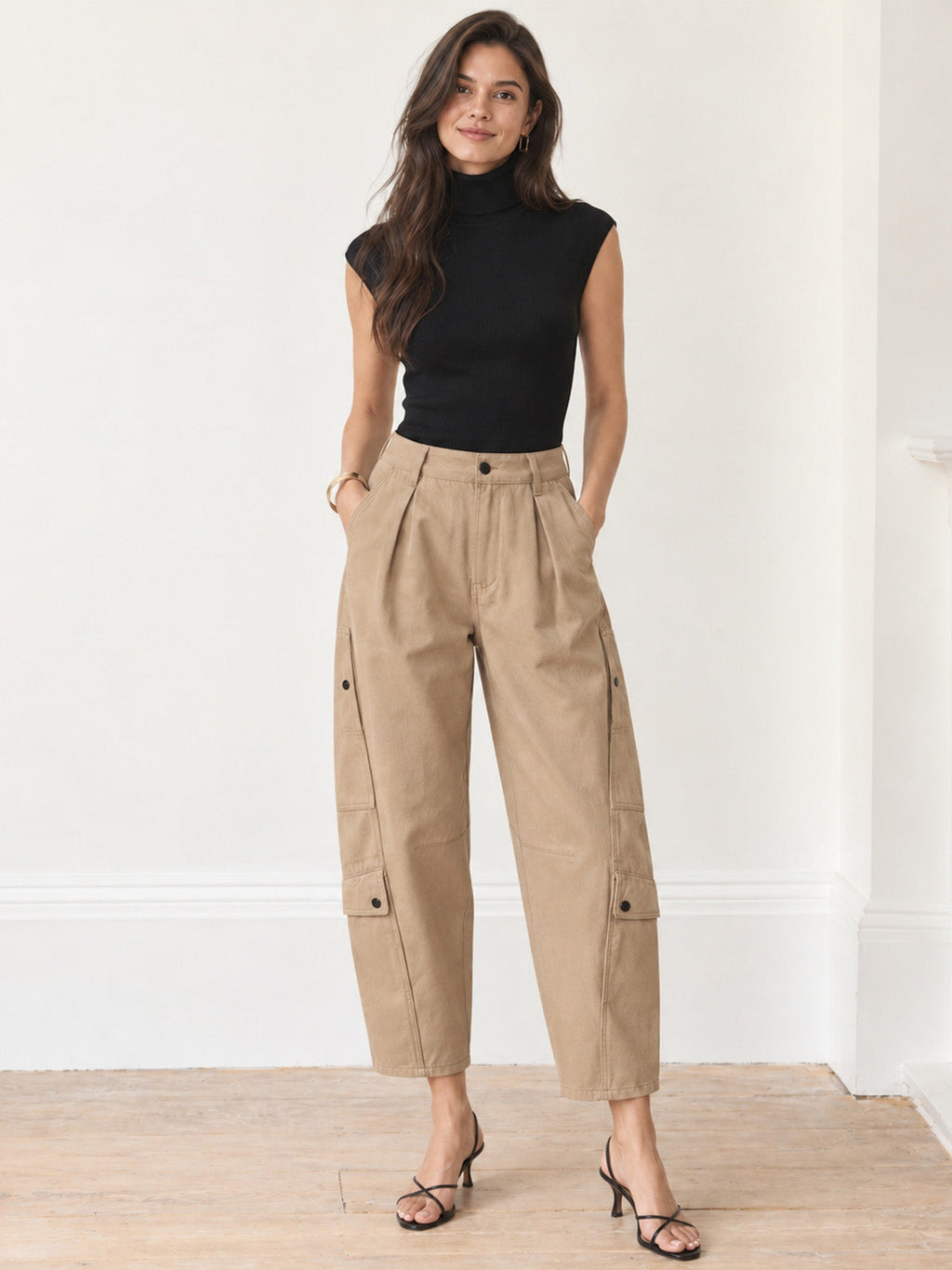 Barrel-Fit Multi-Pocket Cargo Jeans