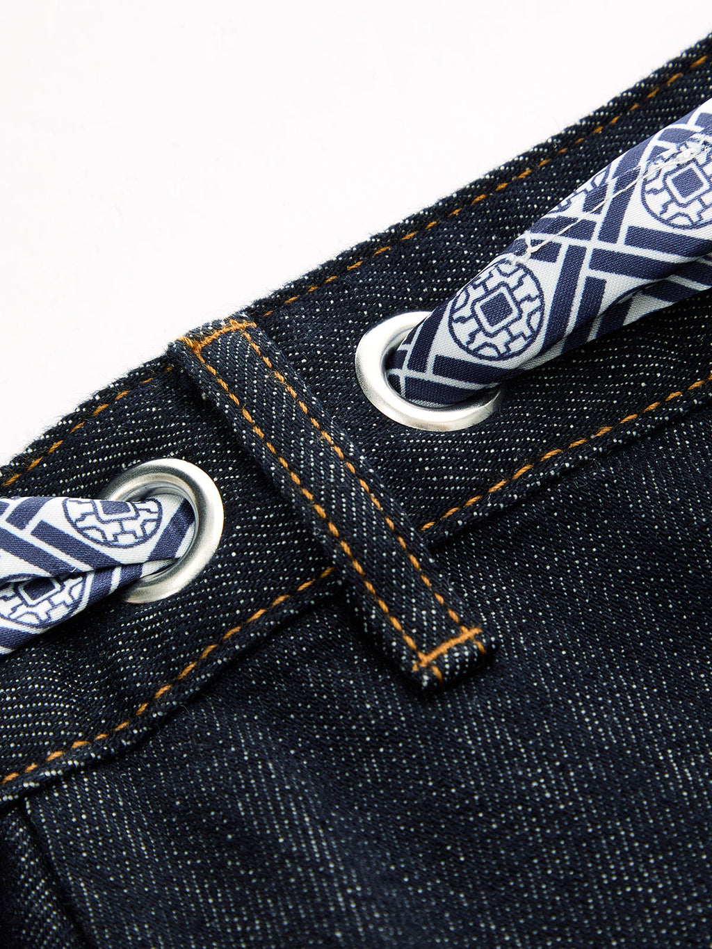 Falda Midi Denim con Pañuelo