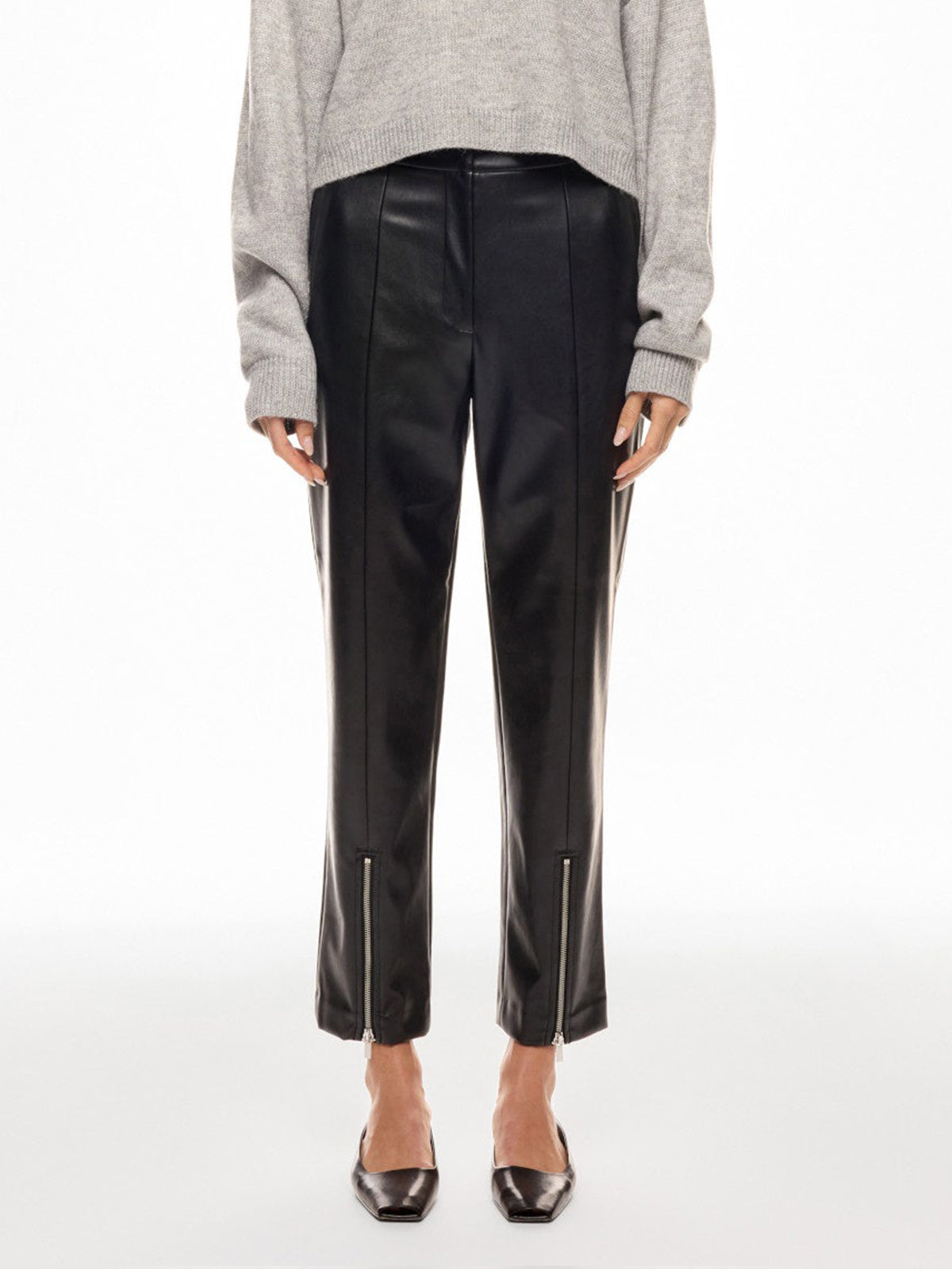 Pantalón Efecto Piel con Cremalleras