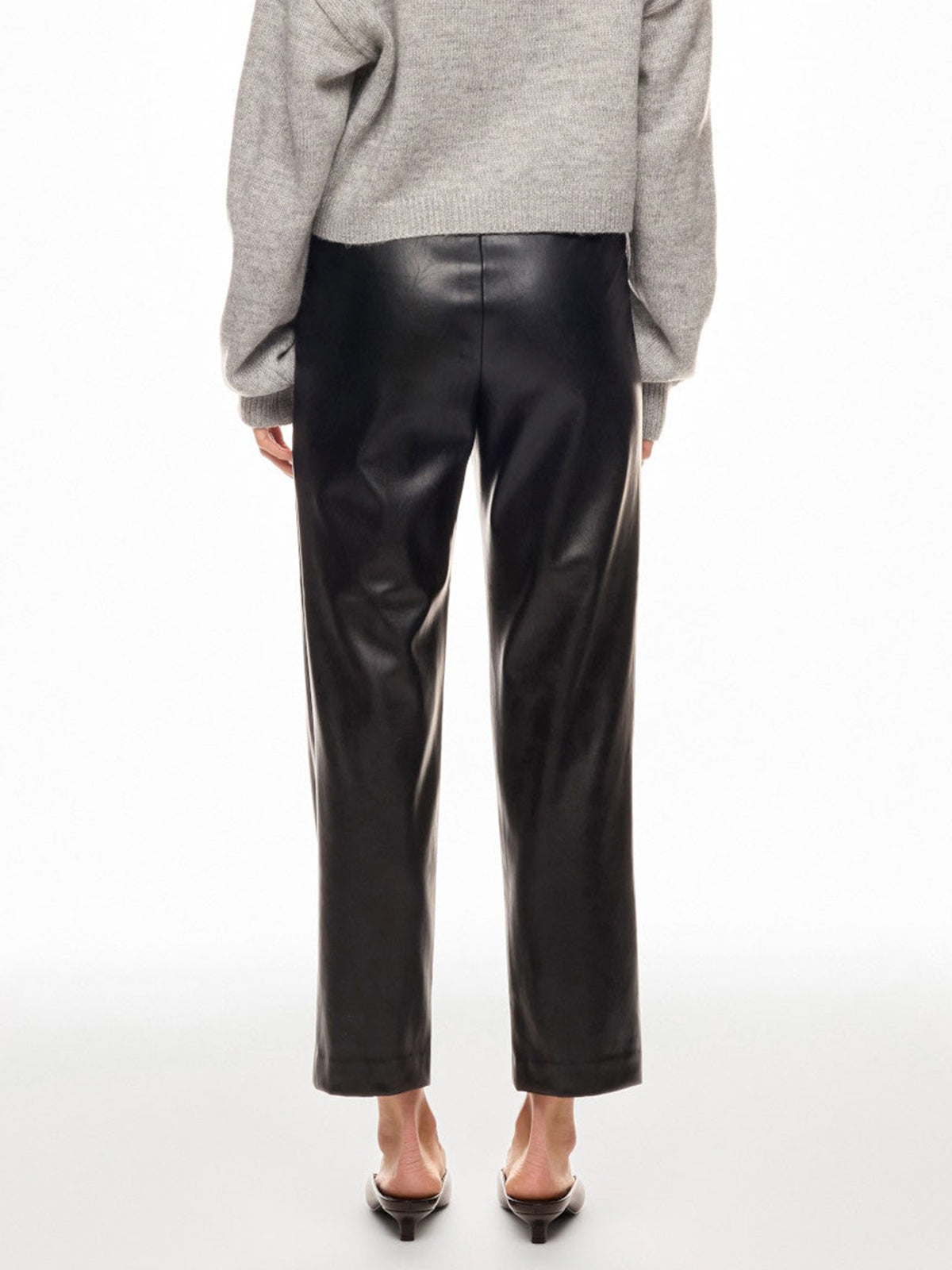 Pantalón Efecto Piel con Cremalleras