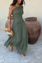 Vestido Largo · Marrón Asimétrico