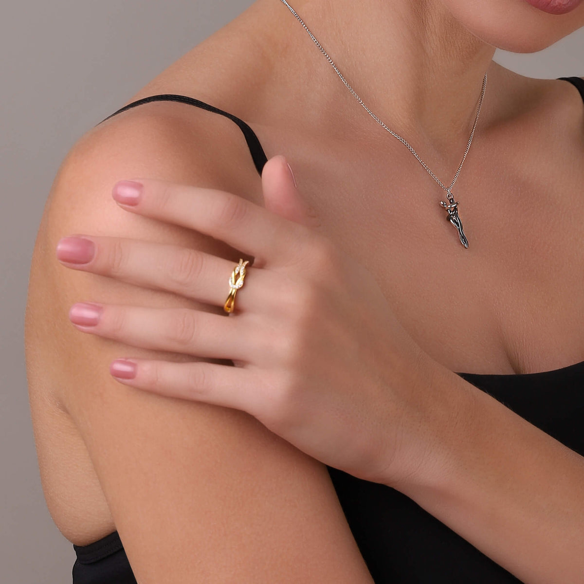 Noa | Anillo Nudo