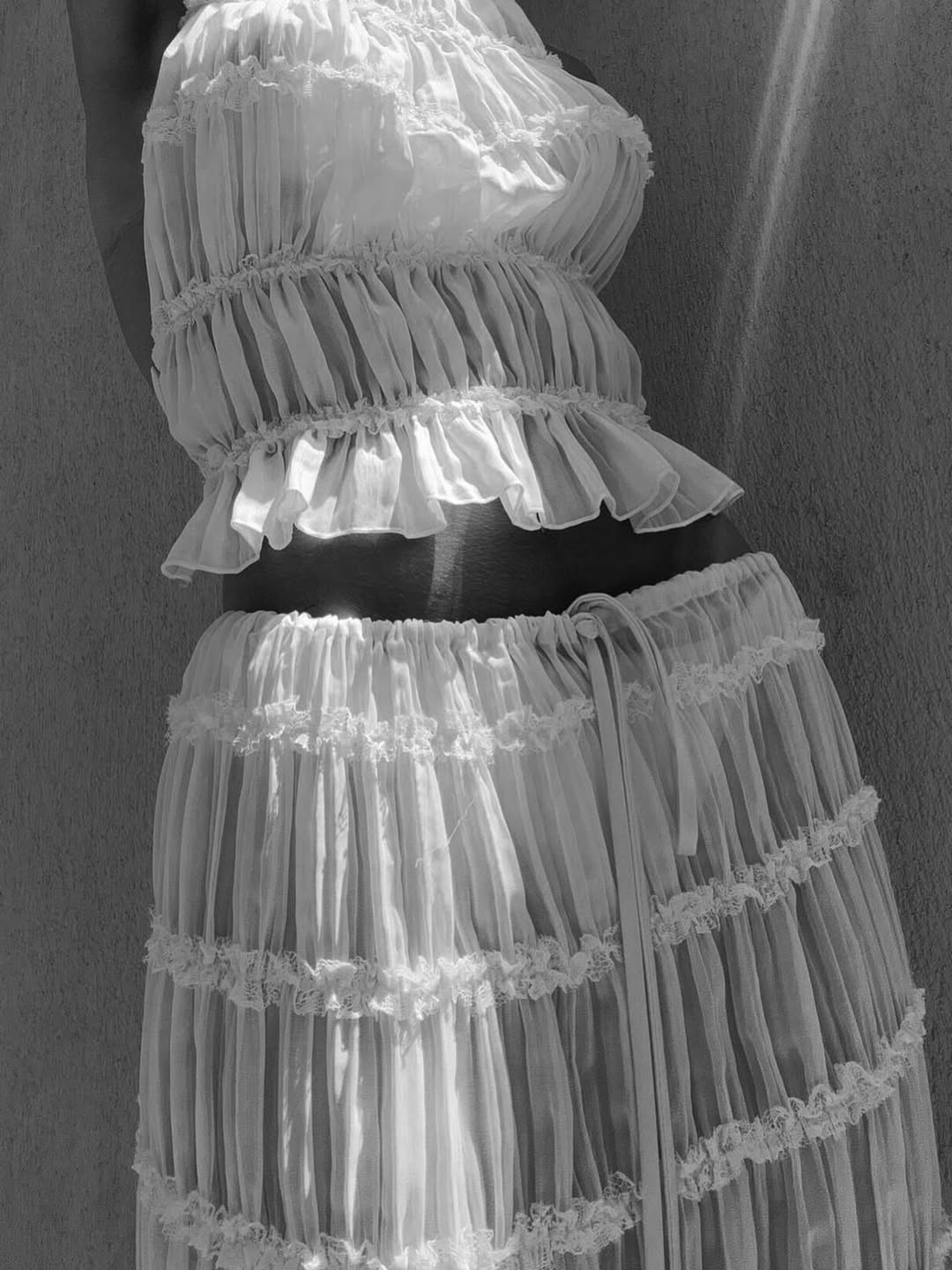 Conjunto · Marfil Volantes