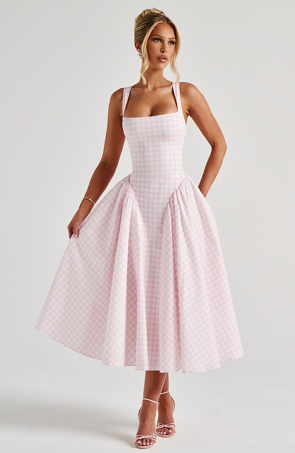 Vestido · Rosa