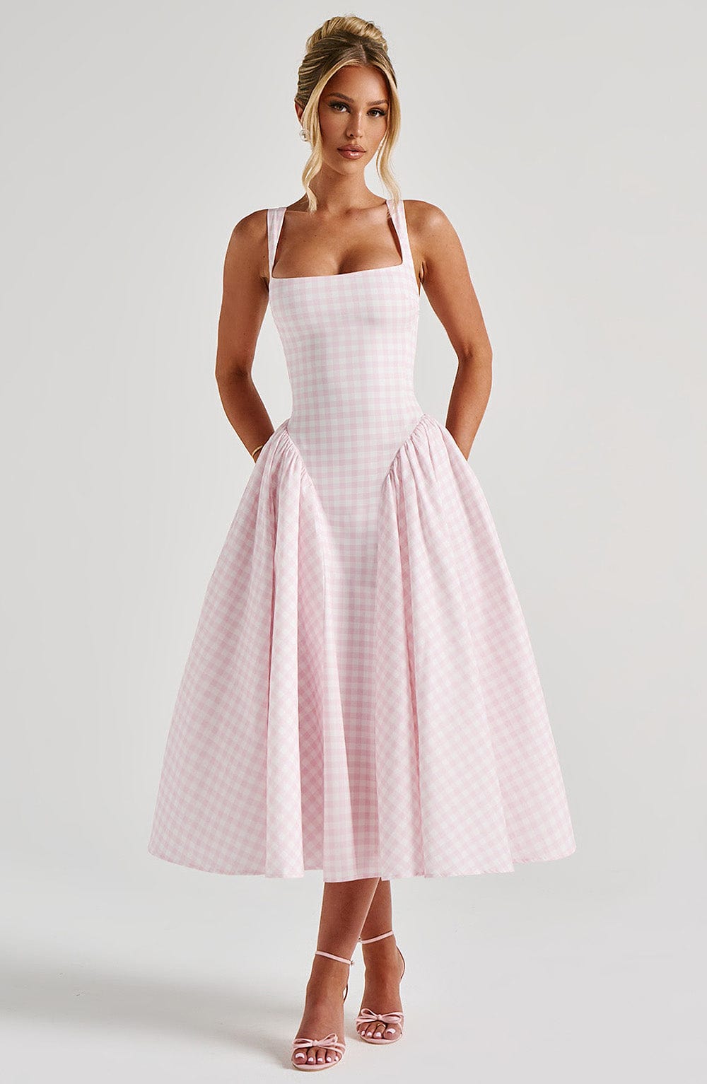 Vestido · Rosa