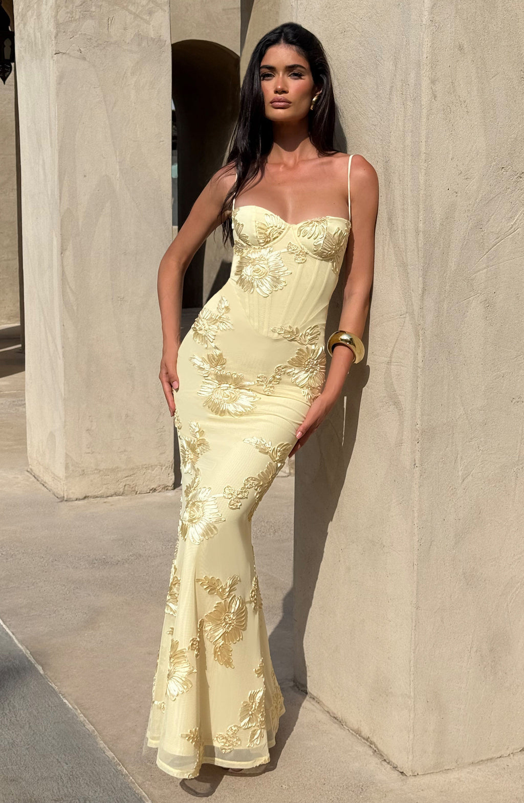 Vestido Largo · Amarillo Floral Corsé
