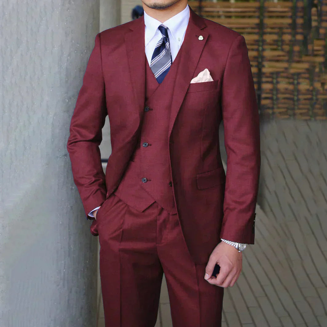 Traje · Rojo